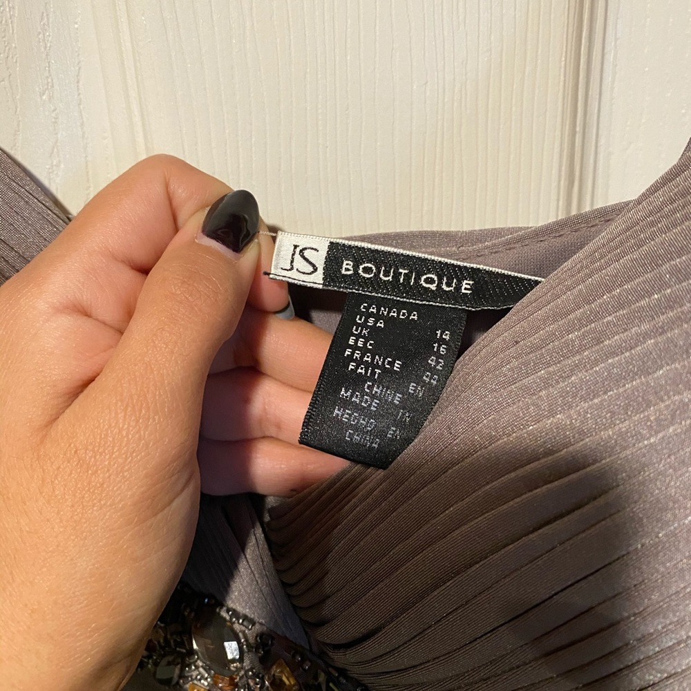 JS Boutique Ruched Dress Gray - Picture 8 of 8